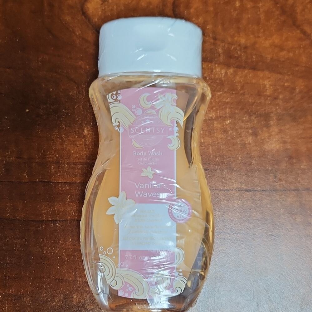 Scentsy Vanilla Waves Body Wash - Pink and Cream